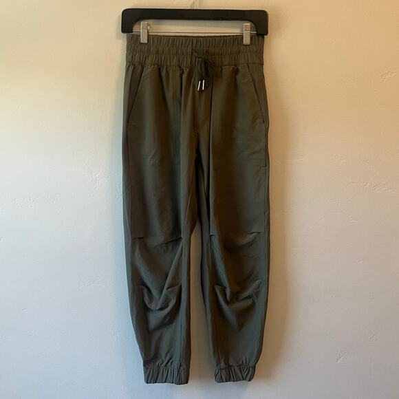 Abercrombie & Fitch Pants - Abercrombie & Fitch Green Joggers Lightweight